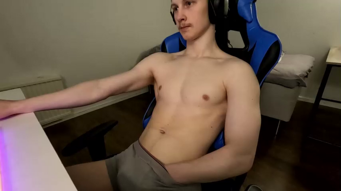 uijiujui