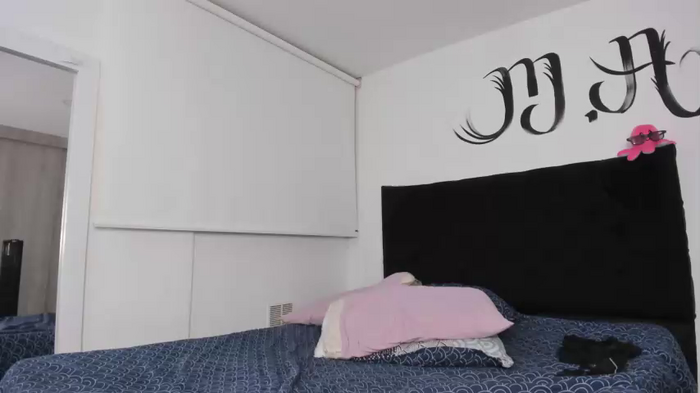 adelineefoxxx