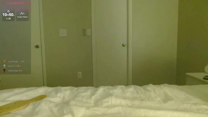 valerie_james3
