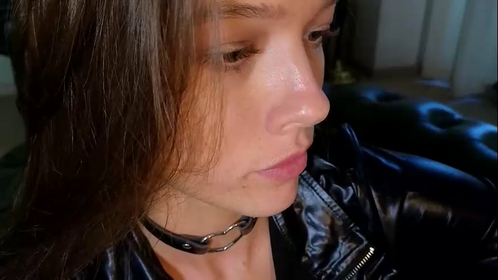_demi_dee_