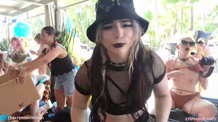 crimsonkitten