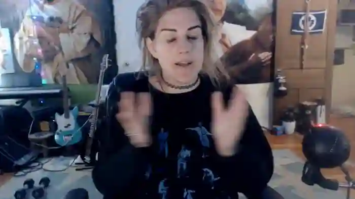 2024/05/16/chaturbate-katiecutie_5-05-35-15