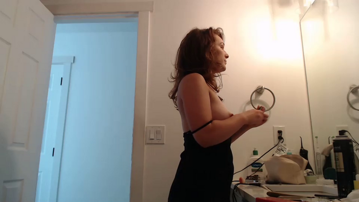 nuttyblonde