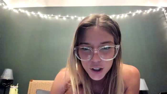 oliviahansleyy