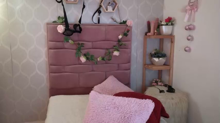 scarlett_collins01