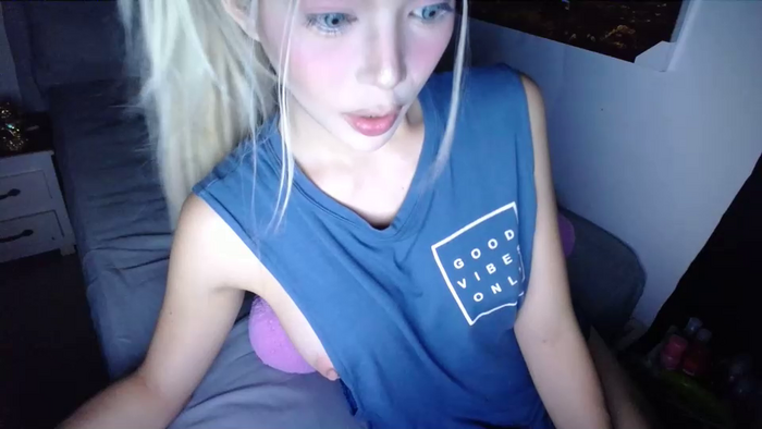 scarlet_snowxx