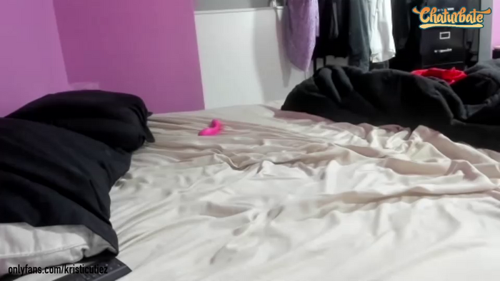 kristicutiez