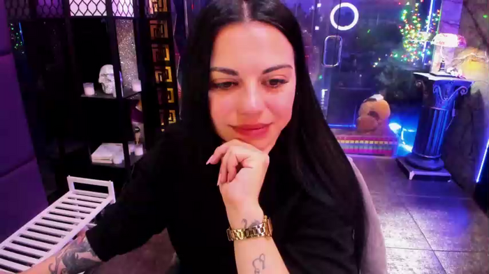 alma_pearl