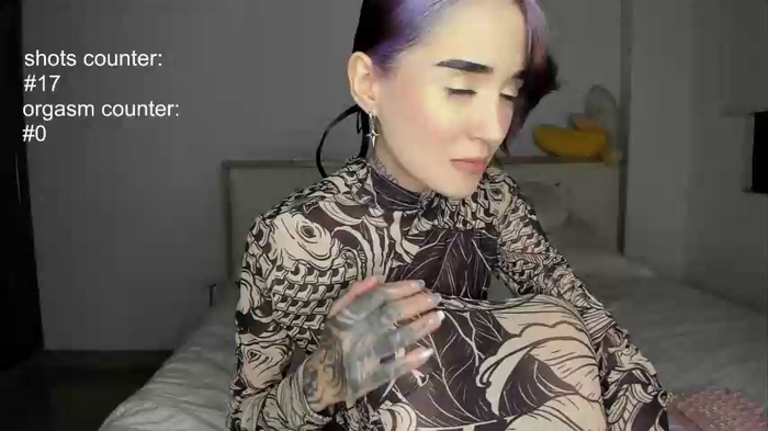 lonelly_lolly98