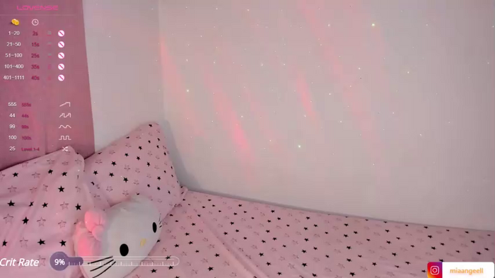 mia_angeel_