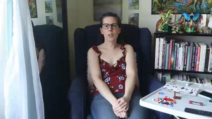 ellynaomi