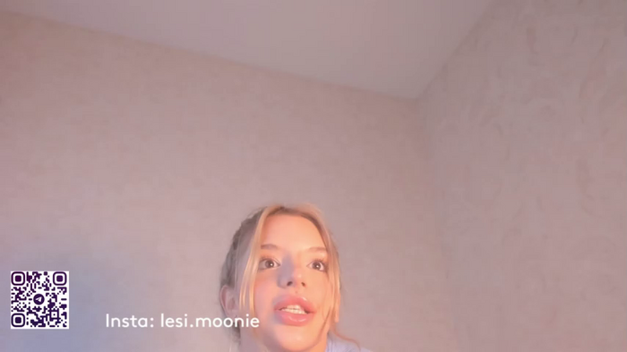 lesi_moonie