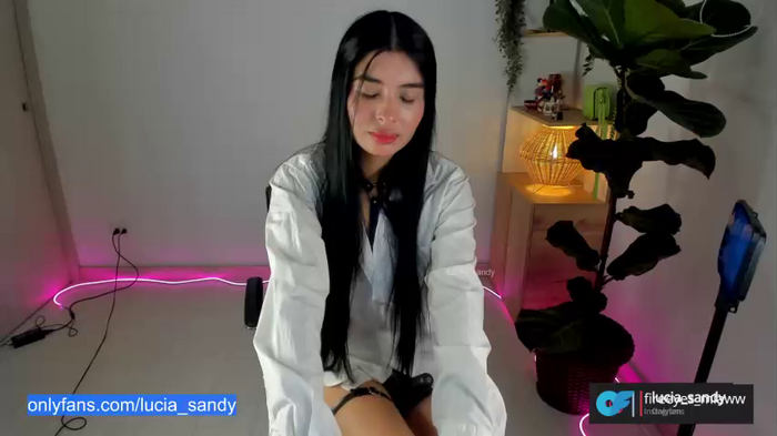 lucia_sandy