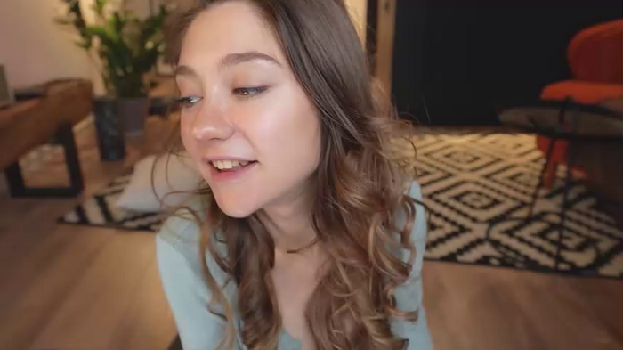 mia_elfie