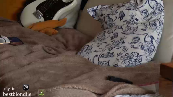 bestblondiiecb