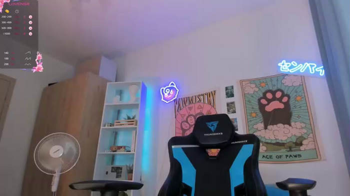 vivian_qwerty