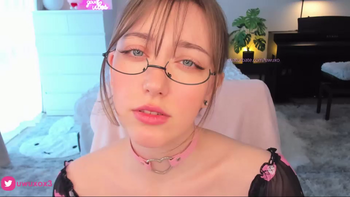 uwuxo