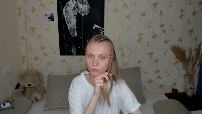 phoebepaw