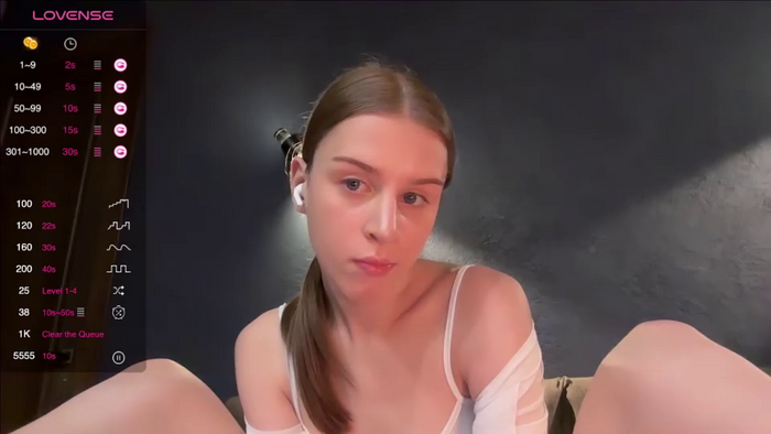 evie_may