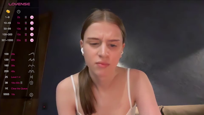 evie_may