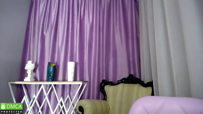 queen_a_n_i