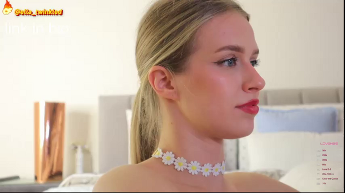 ella_twinkle