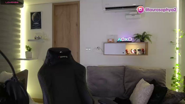 laurasophya