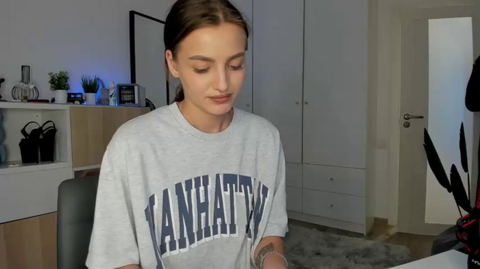 xxx_leila
