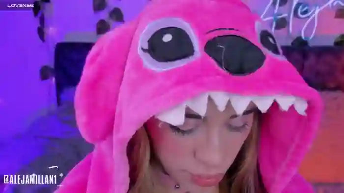 2024/06/18/chaturbate-alejamillan1-10-30-43