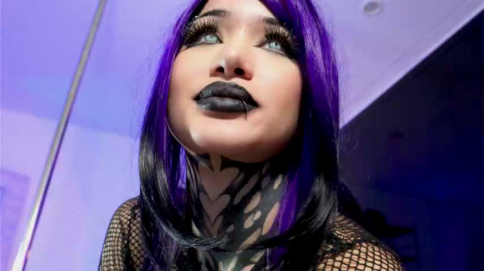 goth_dolll