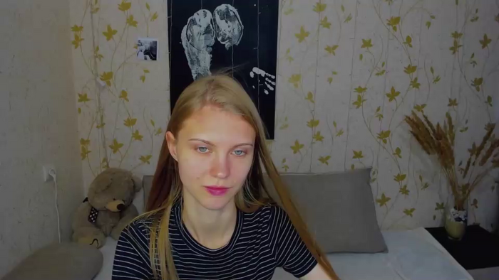 phoebepaw