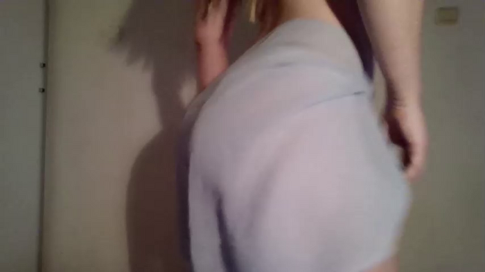 sweat_mia