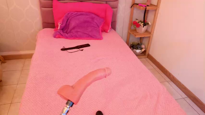 scarlett_collins01