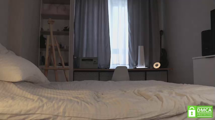 diana_alison