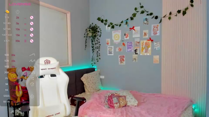 suzyjames