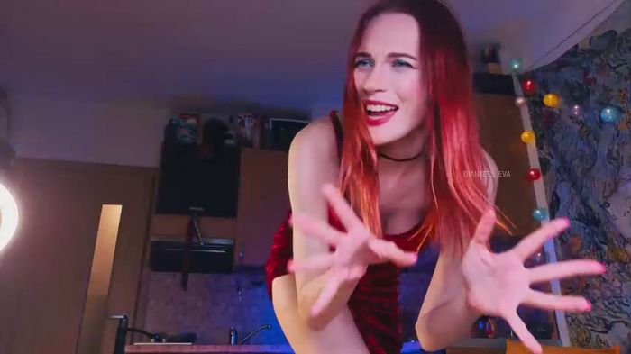 giantess_eva