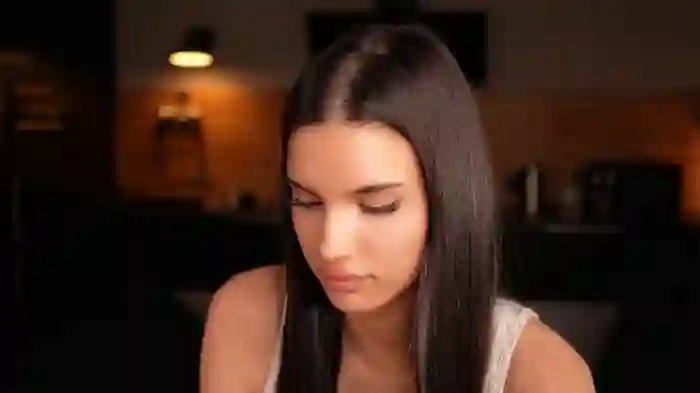 2024/07/07/chaturbate-pixelmuse-18-54-32