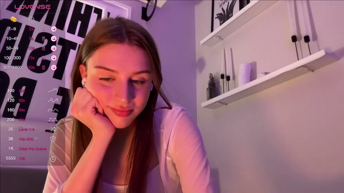 evie_may
