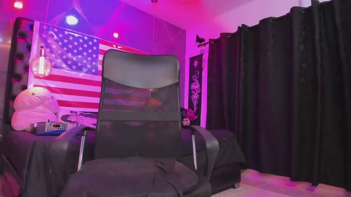 alexhoe_