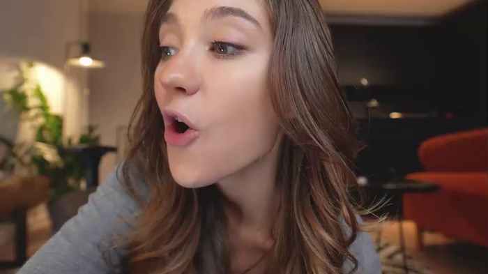 mia_elfie