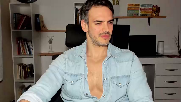 hot_martin25