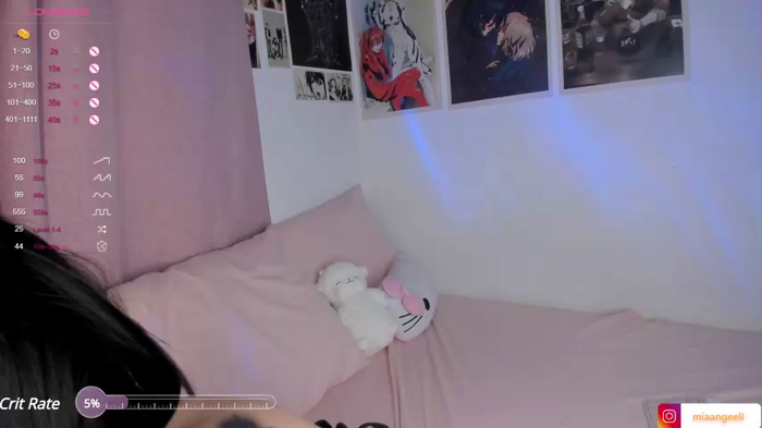 mia_angeel_