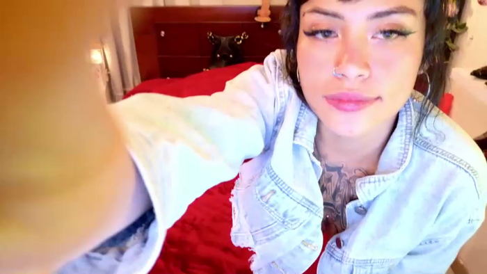 scarlett_collins01