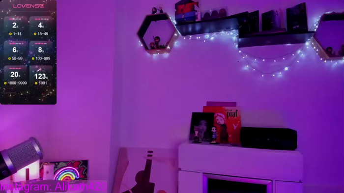 thecosmicgirl