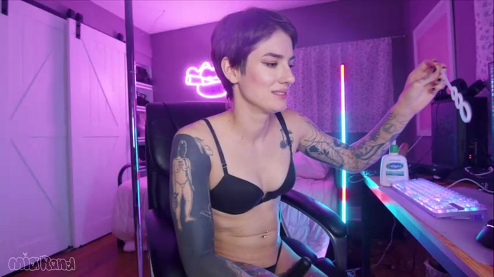 aynmarie