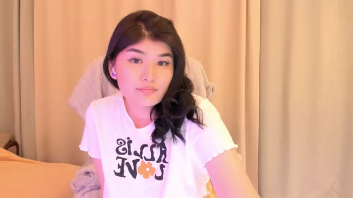 mia_lui