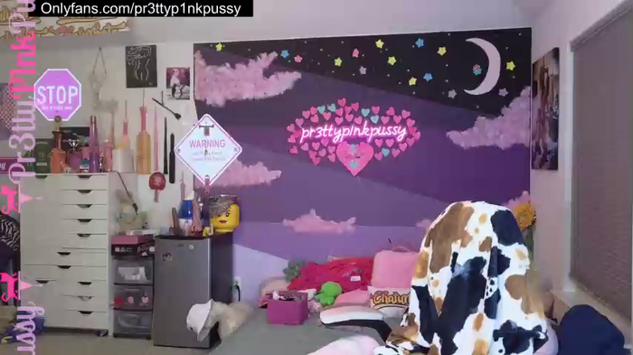 pr3ttyp1nkpussy