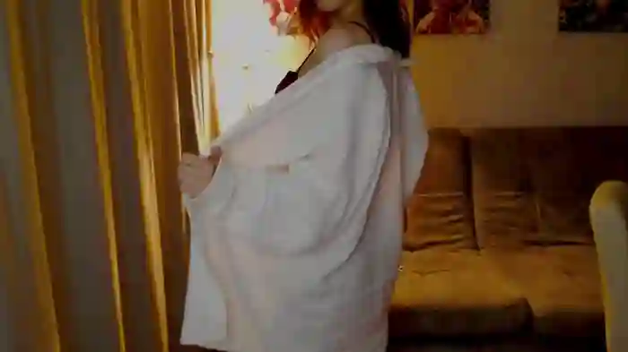 2024/08/08/chaturbate-_lalune_-15-41-31