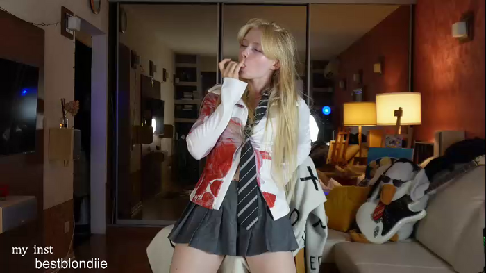 bestblondiiecb