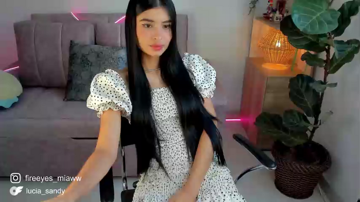 lucia_sandy